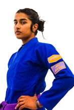Load image into Gallery viewer, FEMALE - COMP 2.0 JIU JITSU GI - BLUE
