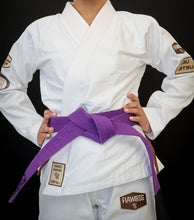 Load image into Gallery viewer, FEMALE - COMP 2.0 JIU JITSU GI - WHITE