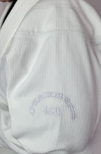 Load image into Gallery viewer, FLAWLESS 450 JIU JITSU GI - WHITE **LIMITED STOCK**