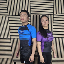 Load image into Gallery viewer, ADULTS - COMP 2.0 - RANKED SHORT SLEEVE RASH GUARD
