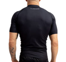 Load image into Gallery viewer, LIMITLESS S/S MEN&#39;S RASH GUARD - BLACK/WHITE (Limited Stock)
