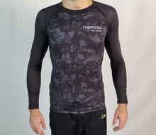 Load image into Gallery viewer, ADULTS BLACK CAMO L/S RASH GUARD - UNISEX
